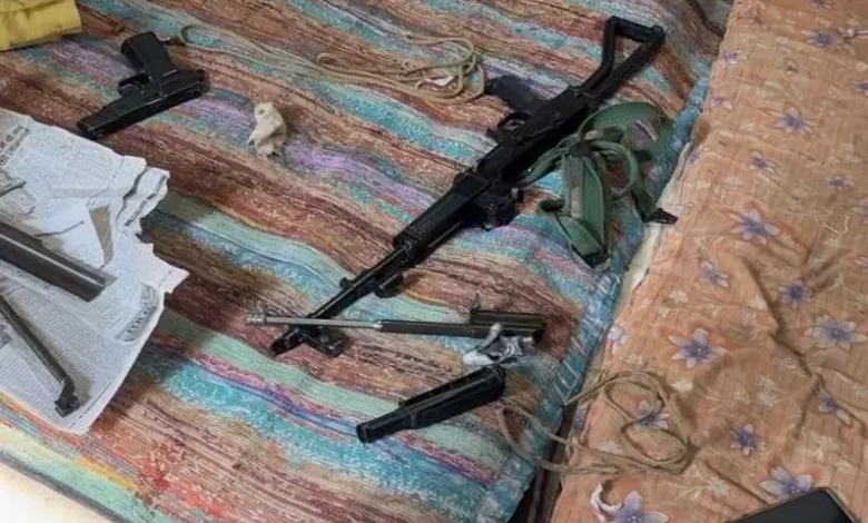 पूर्व विधायक कर्मा के बंगले में गोली चली, सुरक्षा कर्मियों में एक की मौत, दूसरा घायल