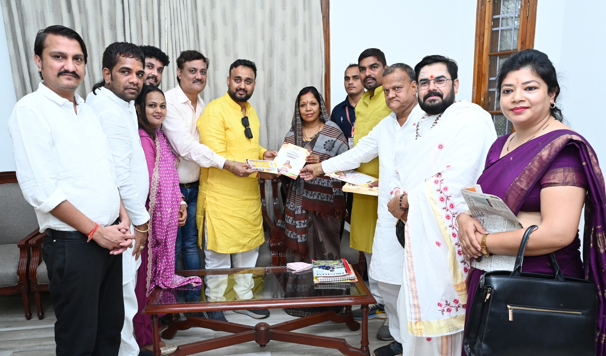 अमेलेश्वर में आयोजित शिव महापुराण कथा आयोजन के लिए श्रीमती सीएम आमंत्रित