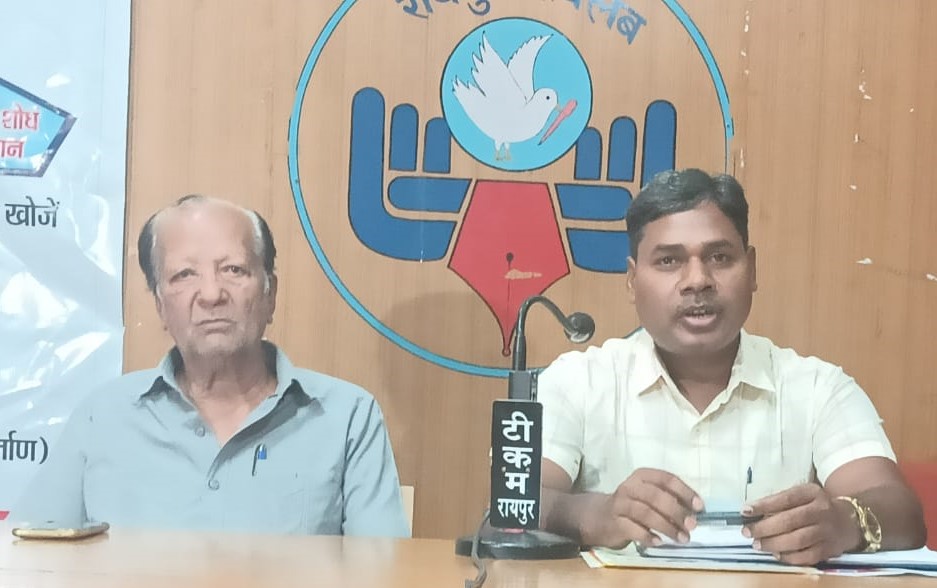 इलेक्ट्रो डिटेक्टर के माध्यम से कई गंभीर बीमारियों का उपचार संभव: डाॅ. ज्ञानीदास मानिकपुरी