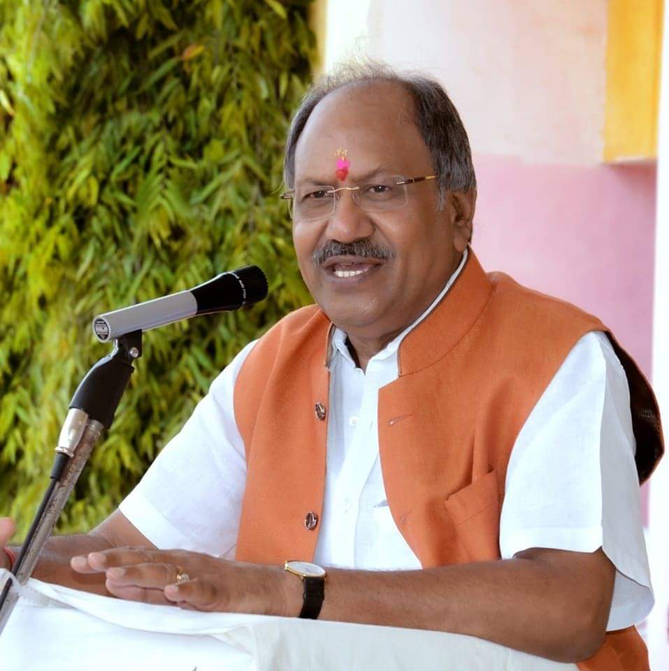 शिक्षा मंत्री के फैसले से हीटवेव को लेकर अपने बच्चों के लिए फिक्रमंद अभिभावकों ने ली राहत की सांस