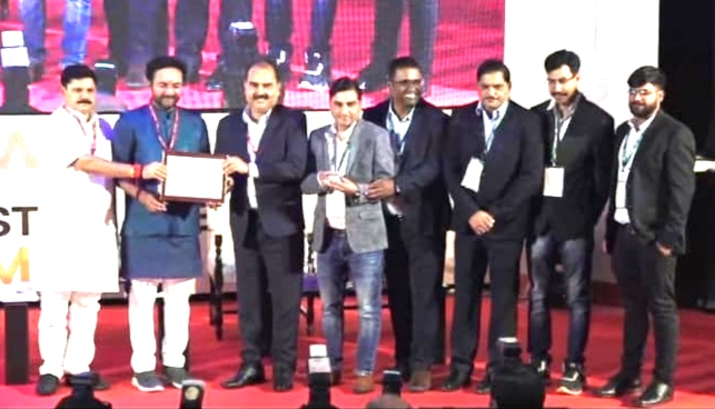 हिण्डाल्को इंडस्ट्रीज लिमिटेड खान प्रभाग सामरी को  लगातार तीसरे वर्ष सत्त खनन प्रथाओं में प्रतिष्ठित 5 स्टार रेटिंग मिला 