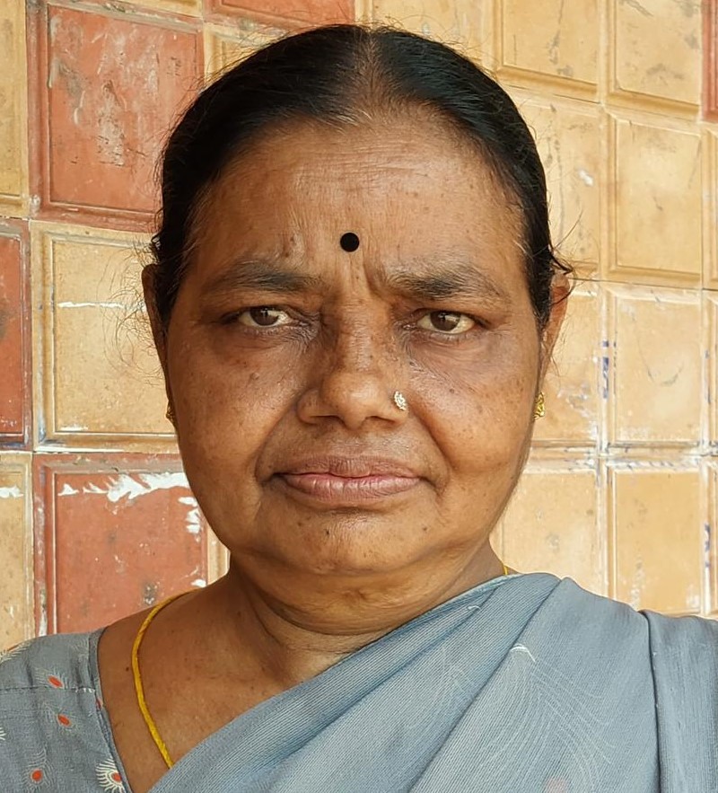 रायपुर प्रेस क्लब कार्यालय की सहयोगी श्रीमती लता गिरेपुंजे का निधन