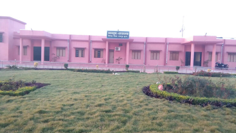 तिल्दा-नेवरा न्यायालय में 13 सितंबर को लगेगी राष्ट्रीय लोक अदालत