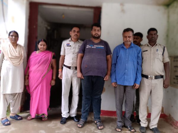 ऑपरेशन अंकुश : ठगी के मामले में तीन आरोपी गिरफ्तार, एक फरार