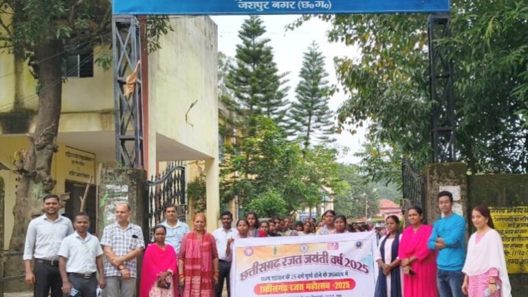 कन्या महाविद्यालय में रजत जयंती समारोह एल्यूमनी मीट, क्विज़, भाषण व रैली का आयोजन