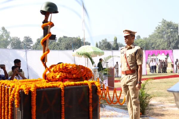 बलरामपुर में पुलिस स्मृति दिवस पर शहीदों को दी गई  श्रद्धांजलि