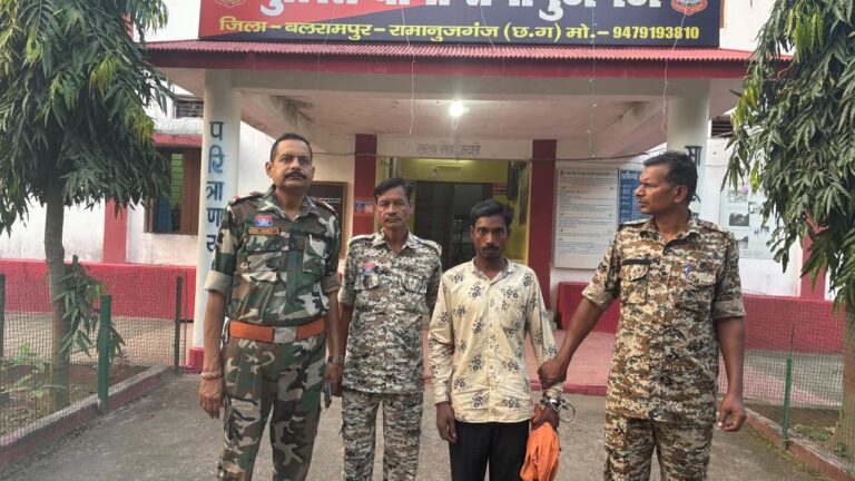 जंगली सूअर मारने के लिए बिछाया 11,000 वोल्ट नंगा  बिजली  तार   ग्रामीण झुलसा