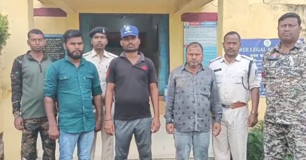 परिवहन चेकपोस्ट धनवार में शासकीय कर्मचारियों से मारपीट , आरोपी गिरफ्तार