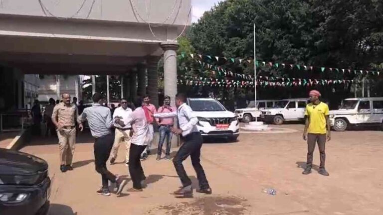 धमतरी कलेक्ट्रेट में युवक ने की आत्मदाह की कोशिश