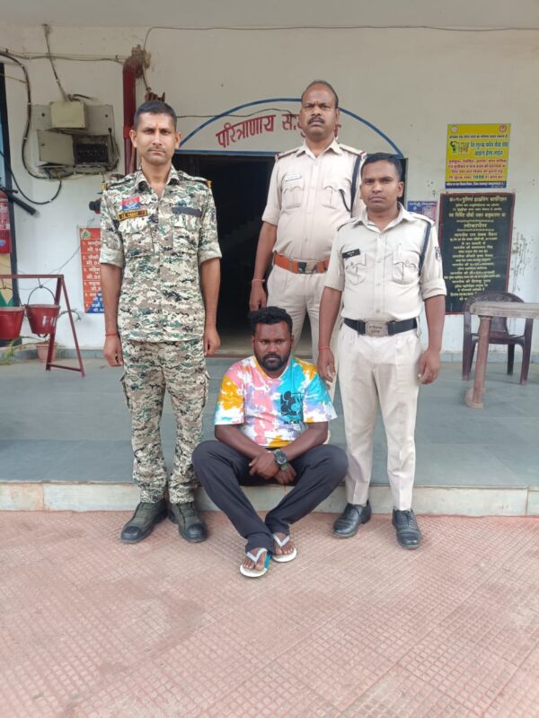 कोरबा से बनारस जा रही शिव शक्ति महिंद्रा बस में मिला गांजा