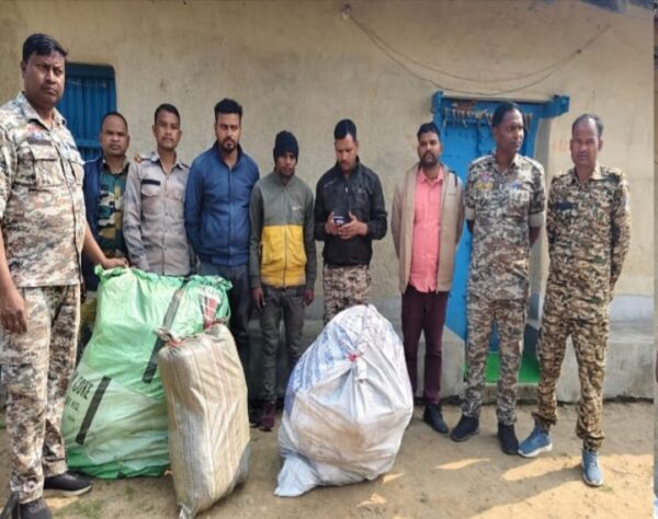 23 लाख का गांजा बरामद, बिहार का तस्कर लाल ट्रैक्टर सहित धराया