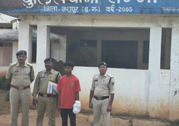 “मां की हत्या के आरोप में बेटा गिरफ्तार ”