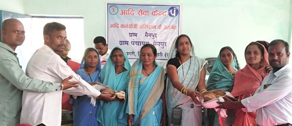 मैनपुर में मितानिन दिवस पर ग्रीन आर्मी और मितानिनों का सम्मान