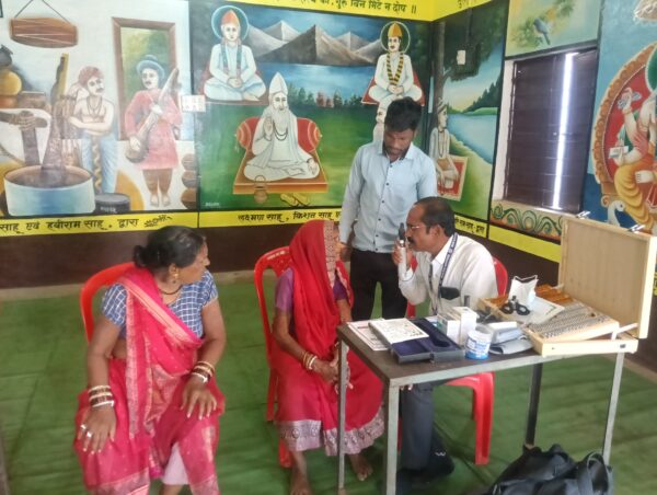 साहू संघ व एमजीएम नेत्र संस्थान के सहयोग से निःशुल्क नेत्र जाँच शिविर