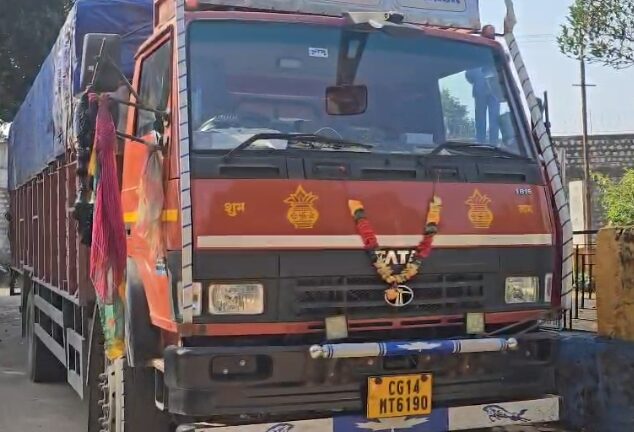 ट्रक ड्राइवर के साथ 13 लाख की लूट