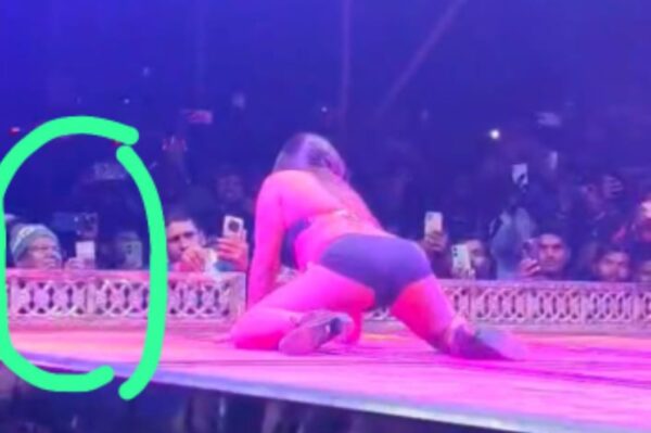 गरियाबंद में ओपेरा के नाम पर अश्लील डांस , वीडियो वायरल