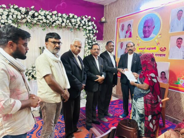 लोकतंत्र सेनानी महावीर प्रसाद जैन को जिला अधिवक्ता संघ ने दी श्रद्धांजलि